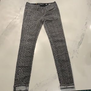 Miss Me leopard print jeans